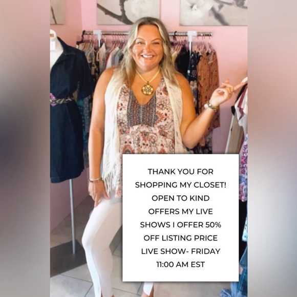 Express Women's Sleeveless Loose V-Neck Asymmetrical Top - Picture 10 of 10